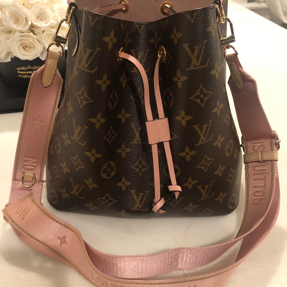 COPY - Louis Vuitton Monogram Neonoe MM Rose Poud…